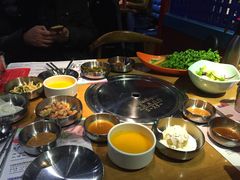 -老炉家木炭烤肉(长江国际店)