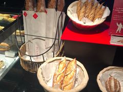 -Salon de The de Joel Robuchon(外滩18号店)