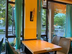 -傣家寨花园主题餐厅