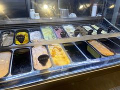 -五月罗马海鲜自助餐厅(月星环球港店)