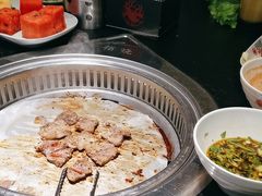 -佰烧海鲜烤肉火锅自助(台东步行街店)