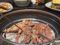 -梨花自助烤肉(西三旗万象汇黑金店)