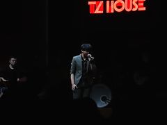 -TZ House音乐现场(来福士中心店)