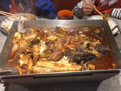 -鸣记脆皮烤鱼·海鲜烤鱼(马栏店)