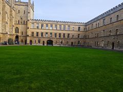 -牛津大学