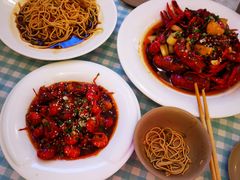 -捌贰虾蟹·江湖菜馆(江汉路店)