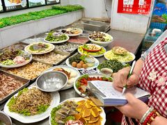 -乡府肉丁水饺(环山路店)
