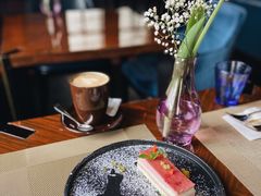 -YUE·6·西式融合餐厅(外滩六号店)