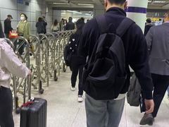 -上海体育馆(地铁站)