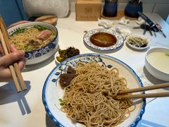 -镇南锅盖面馆(解放路店)