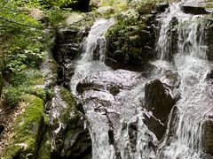 -藏龙百瀑风景区