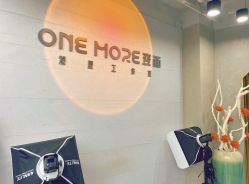 -变画·发型STUDIO