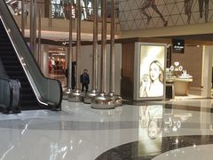 -香港ELEMENTS圆方