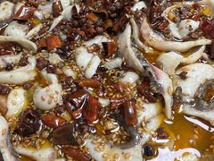 酸菜鱼-黑皮酸菜鱼(三山街店)