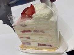 草莓千层-安上烘焙 ENCHANTE(世纪汇店)