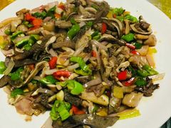 爆炒羊杂-伊犁羊杂馆