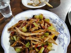 -公寓家常菜馆(海军博物馆店)