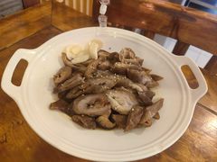 -老鼎万春卤菜(五代传承创始老店)