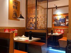 -江渔儿酸菜鱼(映月湖环宇城店)