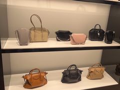 -GIVENCHY(佛罗伦萨小镇奥莱店)