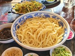 -亿诣蝎府炸酱面羊蝎子火锅(酷车小镇店)