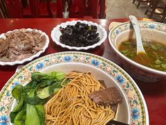 -金杨拉面王小吃面馆·牛三宝面·红烧牛肉粉