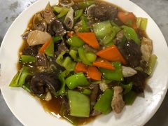 -东北菜冰城一家人