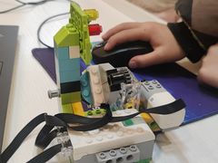 -蓝精灵创客少儿编程(百步亭中心)