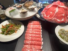 -鲜入唯煮·港式海鲜牛肉火锅(金宝街店)