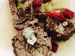 -穆豪麦蒸碗羊羔肉