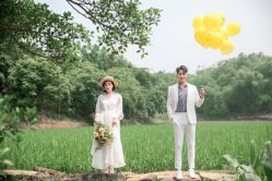 -易摄影婚纱摄影工作室