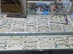 -三叶眼镜城(八佰伴店)
