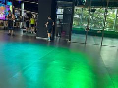 -懒人Club健身(卓越时代广场店)