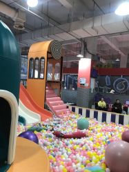 -嘟嘟乐儿童乐园(卜蜂莲花店)