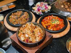 泡菜拌饭-韩烧牛中牛·甄选黑牛烤肉(黑金店)