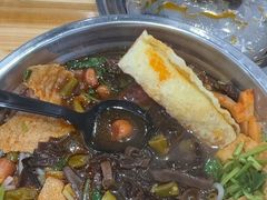 -柳州肥姨妈大骨螺蛳粉(曹路店)