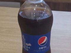 可乐-重庆巴蜀小面(万达金街店)