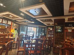 -老兰家传统烧烤炒菜泡馍(小南门店)