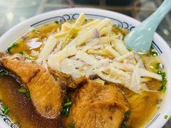 爆鱼扁尖肉丝面-陆长兴(彩香二村店)
