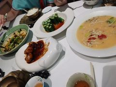 -桂满陇·手作小笼包&江南叫花鸡(中山公园店)