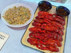 -肥肥虾庄·金牌油焖大虾(首义路店)