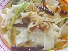 -皖北正宗牛肉板面(重庆路店)