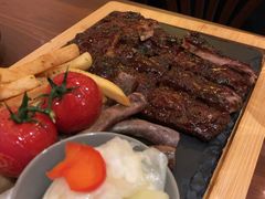 -Bistro Les Lilas丁香花小酒馆