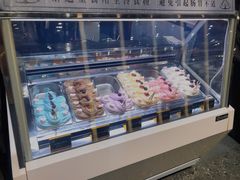 面包甜点陈列柜-圣罗巴甄选自助(麦凯乐店)