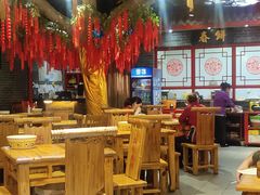 大堂-满园春饼(宜昌万达店)