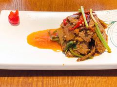 彝家手撕美人椒牛肉-云海肴·汽锅鸡·云南菜(苏州中心店)