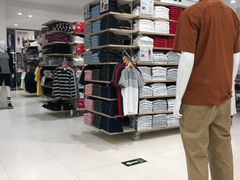 -优衣库(上海金桥国际商业广场店)