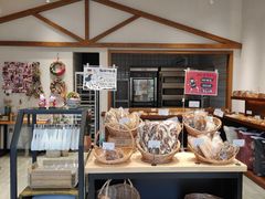 面包甜点陈列柜-HAVE A ROOM·有间质果(总店)