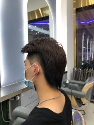 -川和潮人