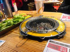 -青瓦炭韩潮烤肉(花园道店)